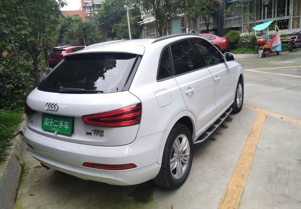 奥迪Q3 35TFSI 2015款 2.0T 自动 前驱 舒适型 (国Ⅳ) 