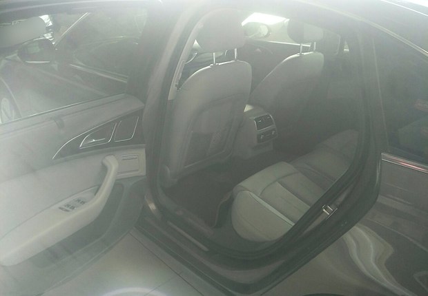奥迪A6L 30FSI 2012款 2.5L 自动 舒适型 (国Ⅳ) 