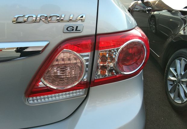 丰田卡罗拉 2013款 1.6L 手动 GL至酷特装版 (国Ⅳ) 
