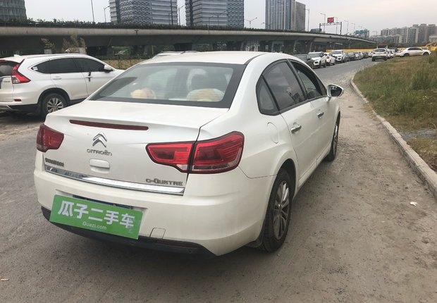 雪铁龙世嘉 2013款 1.6L 自动 4门5座三厢车 品尚型 (国Ⅳ) 