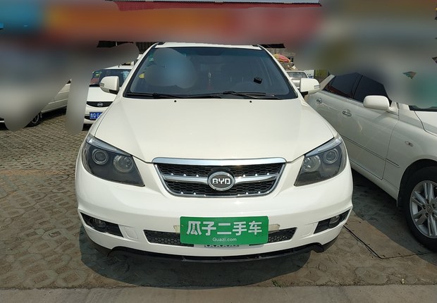 比亚迪S6 2014款 2.0L 手动 前驱 豪华型 (国Ⅳ) 