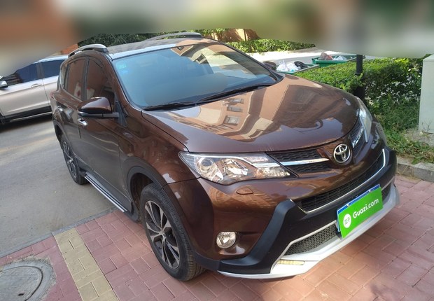 丰田RAV4 2015款 2.5L 自动 四驱 精英版 (国Ⅴ) 