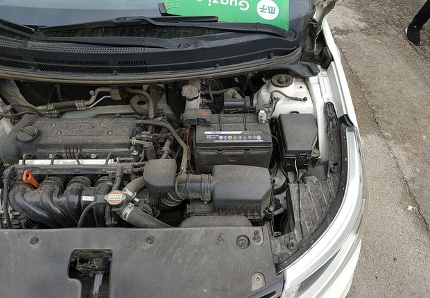 起亚K2 2015款 1.4L 手动 4门5座三厢车 GLS (国Ⅳ) 