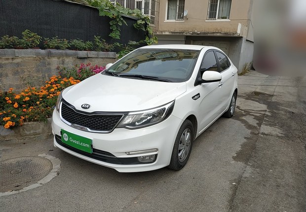 起亚K2 2015款 1.4L 手动 4门5座三厢车 GLS (国Ⅳ) 