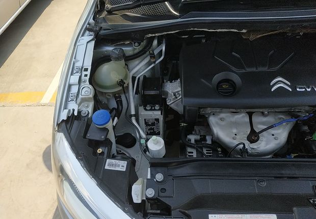 雪铁龙世嘉 2013款 1.6L 自动 4门5座三厢车 品尚型 (国Ⅳ) 