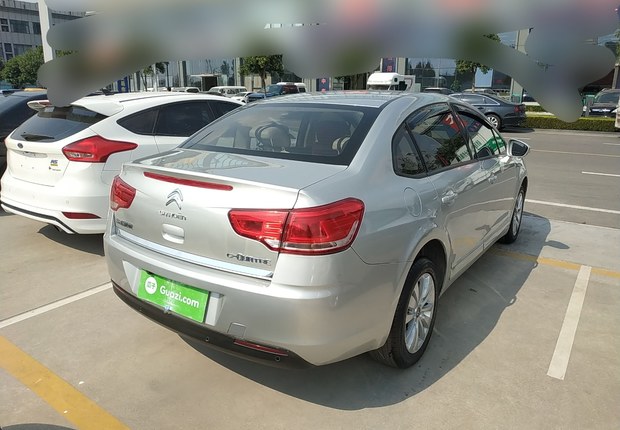 雪铁龙世嘉 2013款 1.6L 自动 4门5座三厢车 品尚型 (国Ⅳ) 