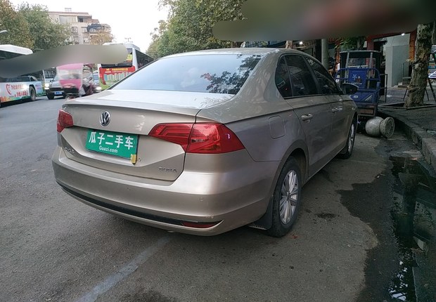 大众宝来 2016款 1.6L 手动 4门5座三厢车 时尚型 (国Ⅴ) 