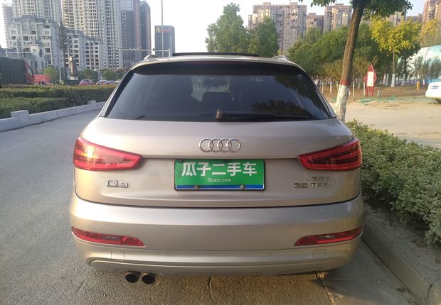 奥迪Q3 35TFSI 2013款 2.0T 自动 前驱 舒适型 (国Ⅳ) 