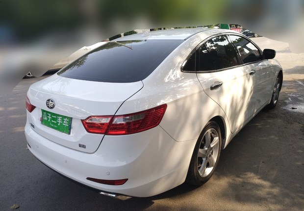 奔腾B70 2014款 2.0L 自动 豪华型 (国Ⅴ) 