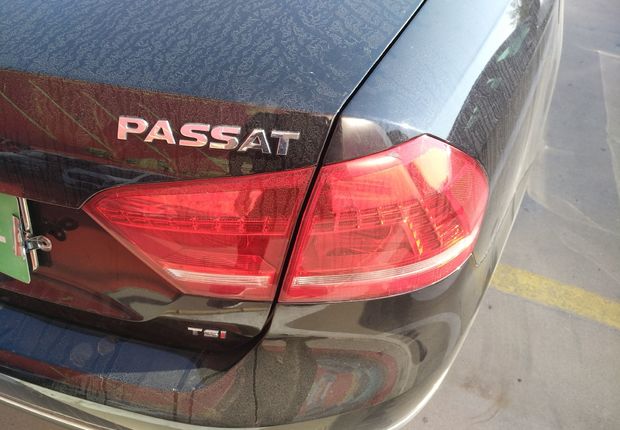 大众帕萨特 2014款 1.4T 自动 汽油 尊荣版 (国Ⅳ) 