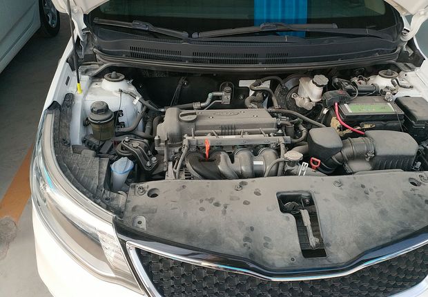 起亚K2 2015款 1.4L 自动 4门5座三厢车 GLS (国Ⅳ) 