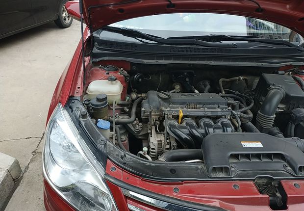 现代悦动 2011款 1.6L 手动 舒适型 (国Ⅳ) 