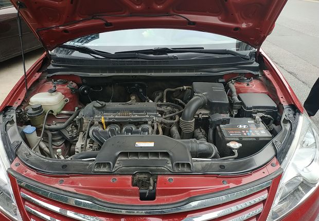 现代悦动 2011款 1.6L 手动 舒适型 (国Ⅳ) 