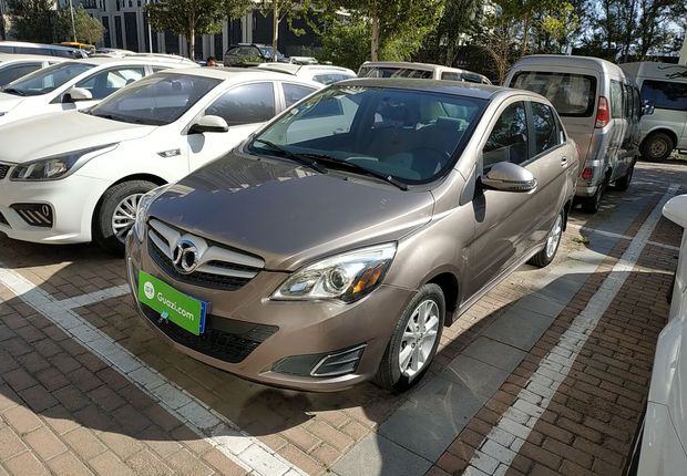 北京汽车E系 2013款 1.5L 自动 4门5座三厢车 乐天版 (国Ⅳ) 