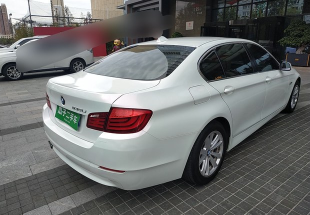 宝马5系 525Li 2013款 2.0T 自动 汽油 豪华型 (国Ⅳ) 