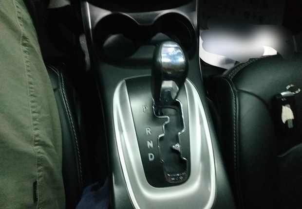 道奇酷威 [进口] 2014款 2.4L 自动 前驱 旅行版 (欧Ⅳ) 