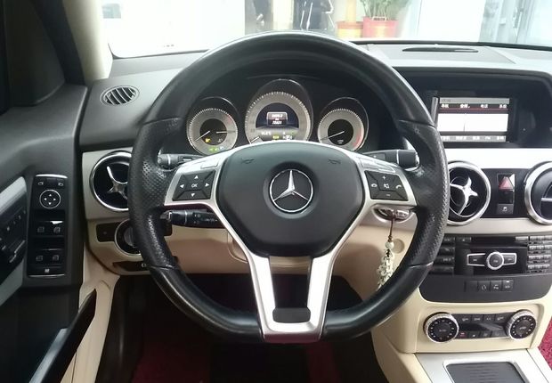 奔驰GLK GLK200 2015款 2.0T 自动 汽油 (国Ⅴ) 