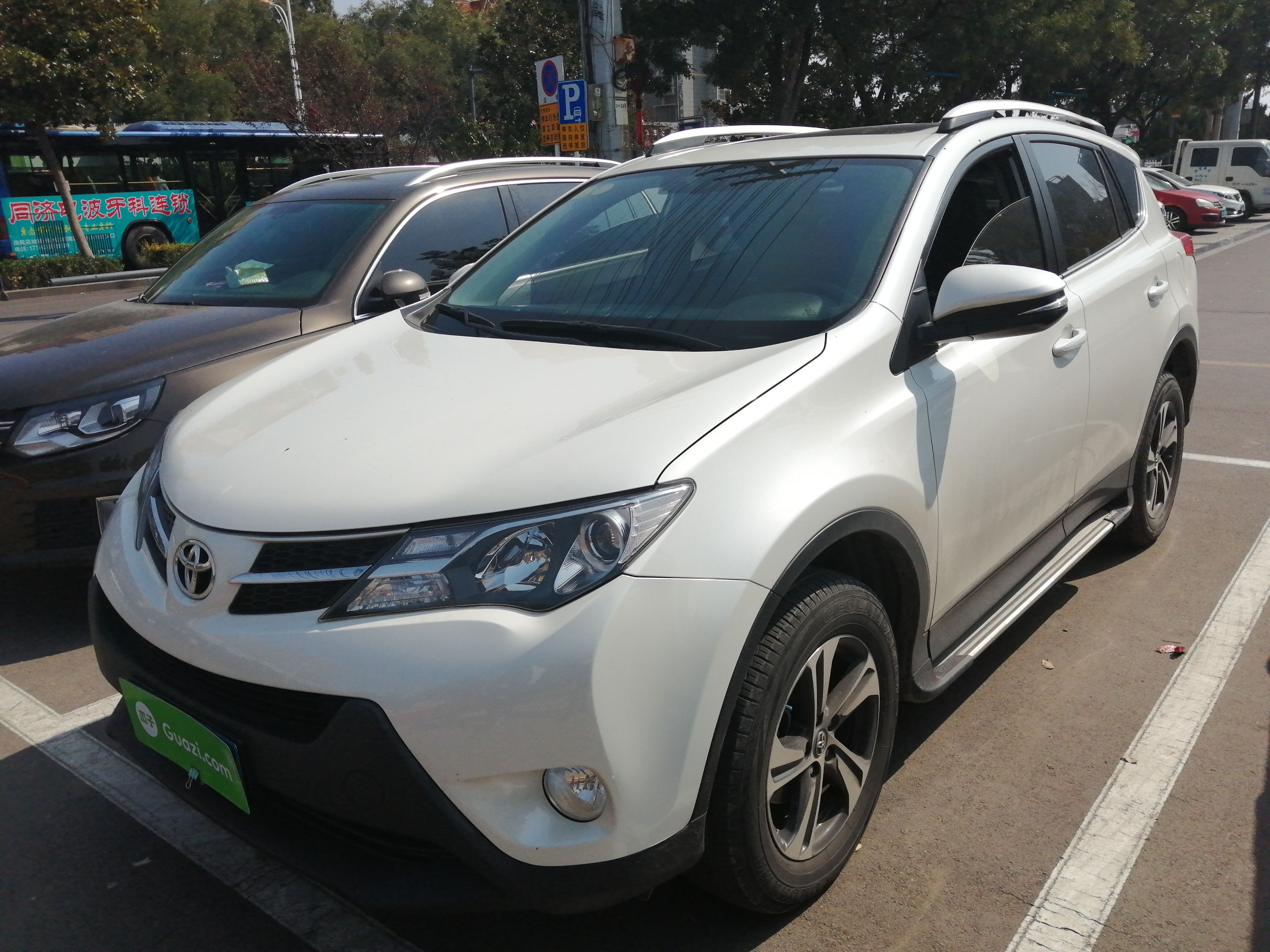 丰田RAV4 2015款 2.0L 自动 前驱 风尚版 (国Ⅴ) 