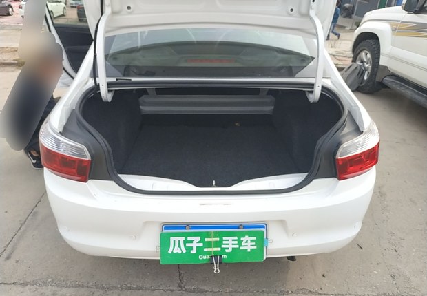 雪铁龙爱丽舍 2014款 1.6L 自动 4门5座三厢车 时尚型 (国Ⅳ) 