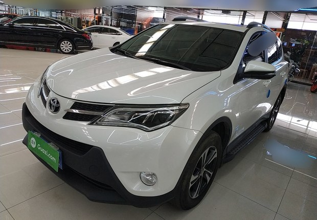 丰田RAV4 2015款 2.0L 自动 前驱 风尚版 (国Ⅴ) 