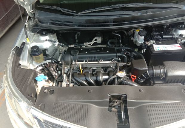 起亚K2 2011款 1.4L 自动 GLS (国Ⅳ) 