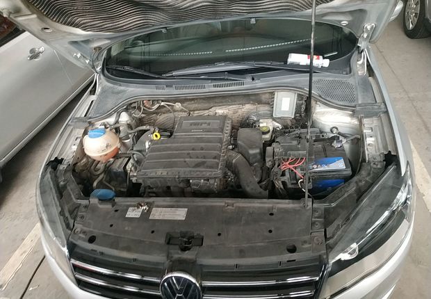 大众捷达 2013款 1.6L 自动 汽油 舒适型 (国Ⅳ) 