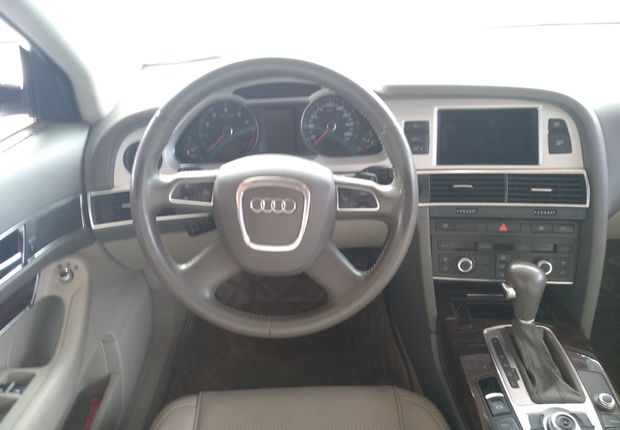 奥迪A6L TFSI 2011款 2.0T 自动 舒适型 (国Ⅳ) 