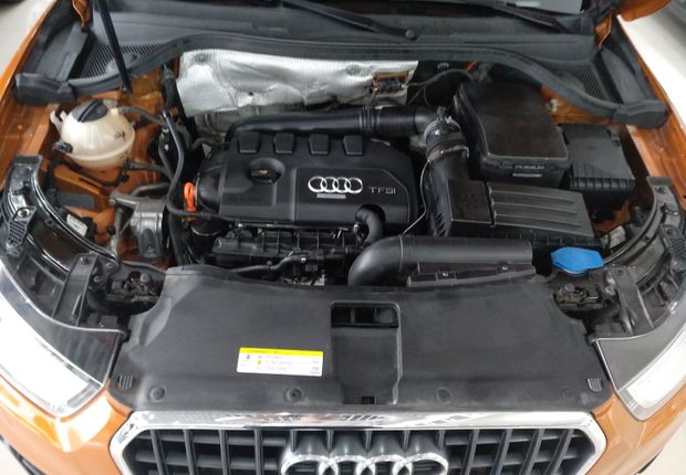 奥迪Q3 35TFSI 2013款 2.0T 自动 四驱 技术型 (国Ⅳ) 