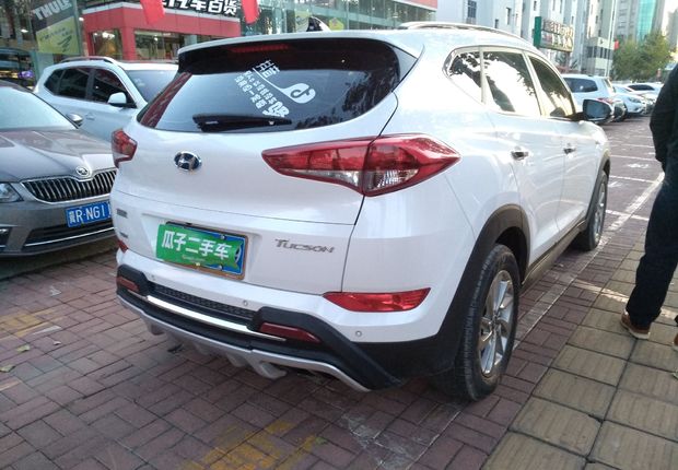 现代途胜 2015款 1.6T 自动 前驱 智能型 (国Ⅴ) 