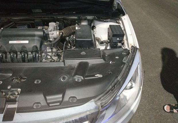 比亚迪速锐 2014款 1.5L 手动 豪华型 (国Ⅳ) 