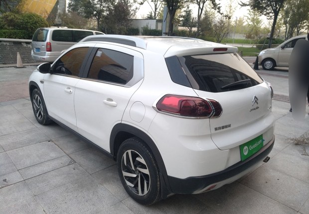 雪铁龙C3-XR 2015款 1.6L 自动 先锋型 (国Ⅴ) 