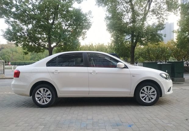 大众捷达 2015款 1.6L 自动 汽油 舒适型 (国Ⅳ) 