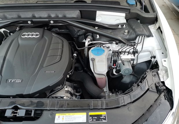 奥迪Q5 2017款 2.0T 自动 四驱 汽油 Plus进取型 (国Ⅴ) 