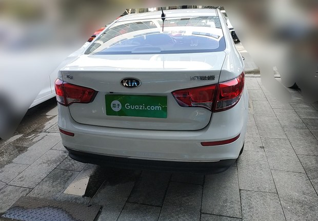 起亚K2 2015款 1.4L 自动 4门5座三厢车 GLS (国Ⅳ) 