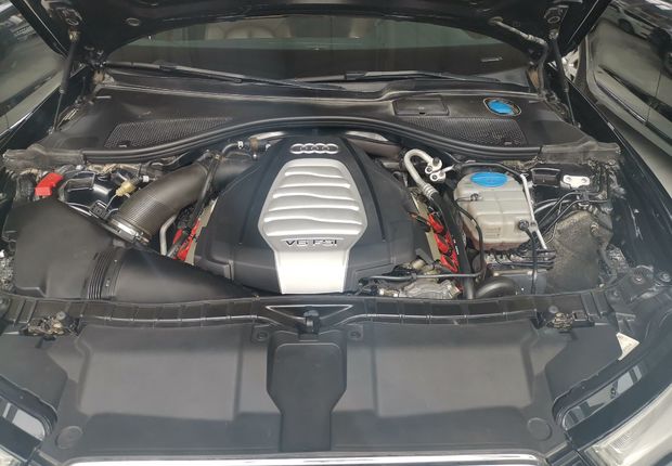 奥迪A6L 30FSI 2012款 2.5L 自动 舒适型 (国Ⅳ) 