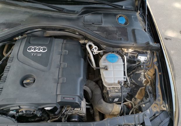 奥迪A6L TFSI 2014款 2.0T 自动 标准型 (国Ⅳ) 