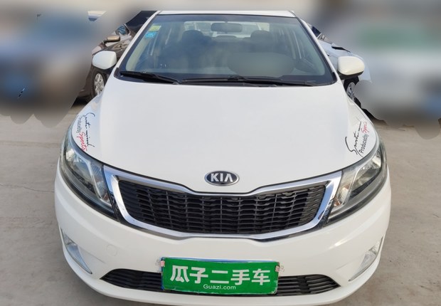 起亚K2 2012款 1.4L 手动 4门5座三厢车 GLS (国Ⅳ) 