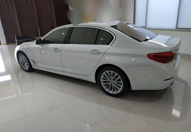 宝马5系 525Li 2018款 2.0T 自动 汽油 豪华套装 (国Ⅴ) 