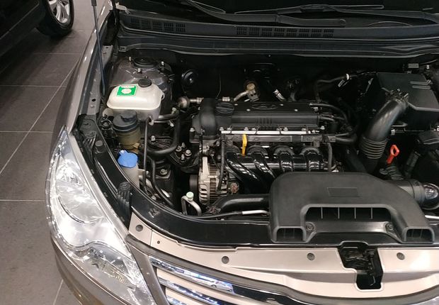 现代悦动 2011款 1.6L 自动 舒适型 (国Ⅳ) 