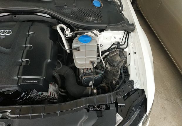 奥迪A6L TFSI 2014款 2.0T 自动 标准型 (国Ⅳ) 