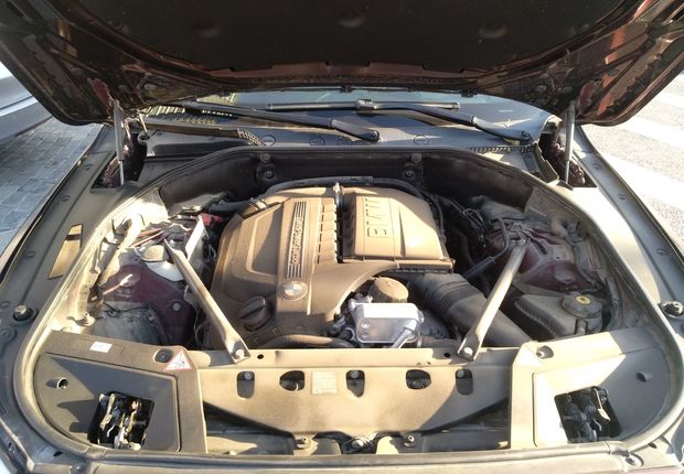 宝马5系GT 535i [进口] 2010款 3.0T 自动 汽油 领先型 