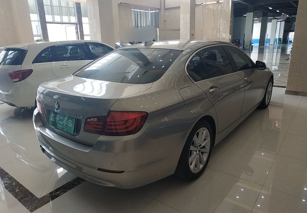 宝马5系 530Li 2013款 3.0L 自动 汽油 领先型 (国Ⅳ) 