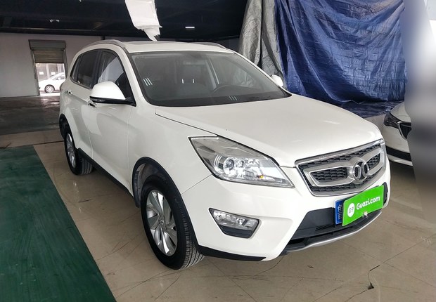 北京汽车绅宝X65 2015款 2.0T 自动 舒适版 (国Ⅳ) 