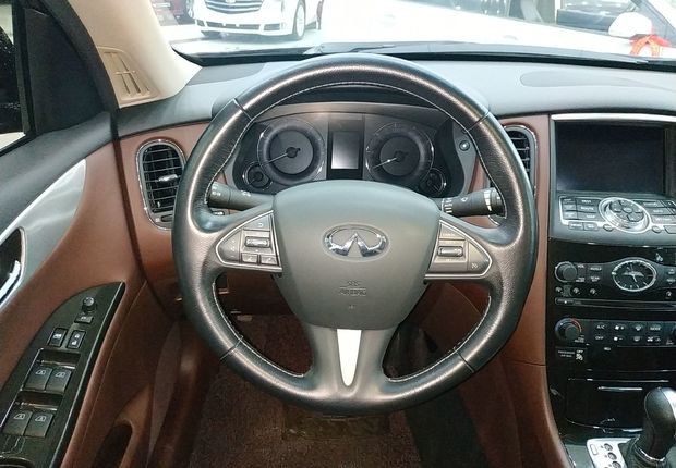 英菲尼迪QX50 2015款 2.5L 自动 悦享版 (国Ⅴ) 