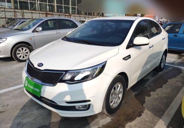 起亚K2 2015款 1.4L 手动 4门5座三厢车 GLS (国Ⅳ) 