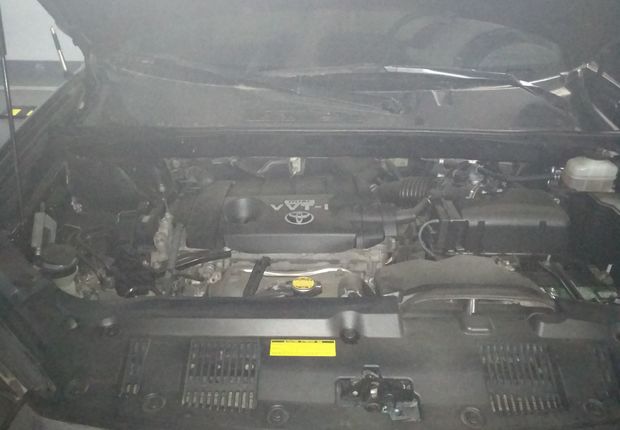 丰田汉兰达 2013款 2.7L 自动 前驱 紫金版 (国Ⅴ) 