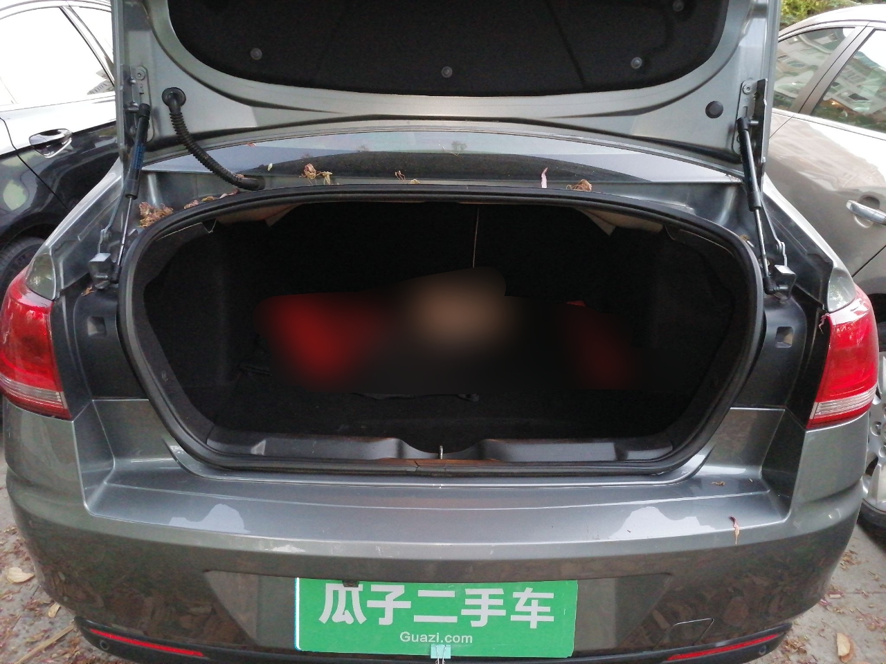雪铁龙世嘉 2013款 1.6L 自动 4门5座三厢车 品尚型 (国Ⅳ) 