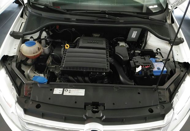 大众桑塔纳 2015款 1.6L 自动 舒适版 (国Ⅳ) 