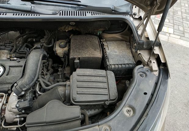 大众途安 2015款 1.4T 自动 5座 汽油 舒适版 (国Ⅳ) 