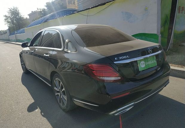 奔驰E级 E300L 2019款 2.0T 自动 汽油 时尚型 (国Ⅵ) 